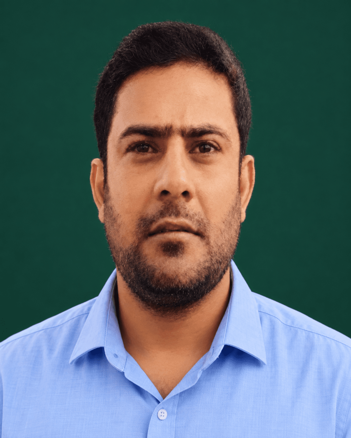 Mr. Hilal, a member of the Zoon and Vale travel team